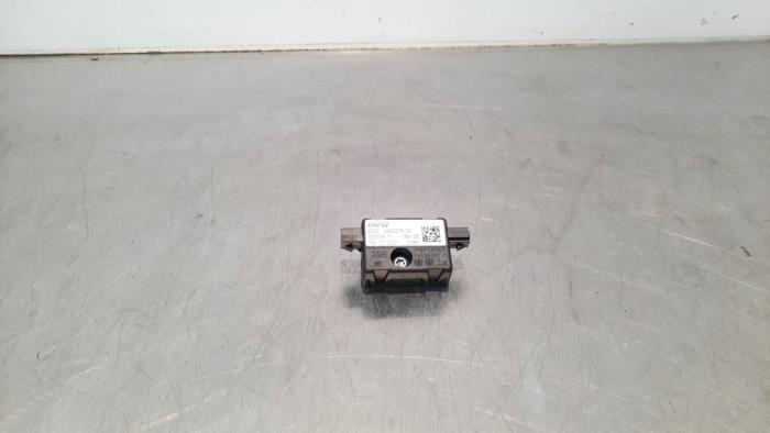 Antenne amplificateur BMW IX