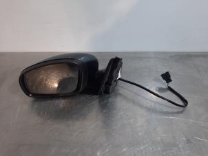 Gebruikte Buitenspiegel links Skoda Roomster (5J) 1.2 TSI Prijs € 54,45 Inclusief btw aangeboden door Autohandel Didier