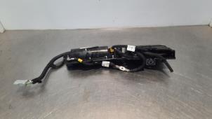 Gebruikte Start/stop condensator Toyota ProAce 2.0 D-4D 150 16V Prijs € 133,10 Inclusief btw aangeboden door Autohandel Didier