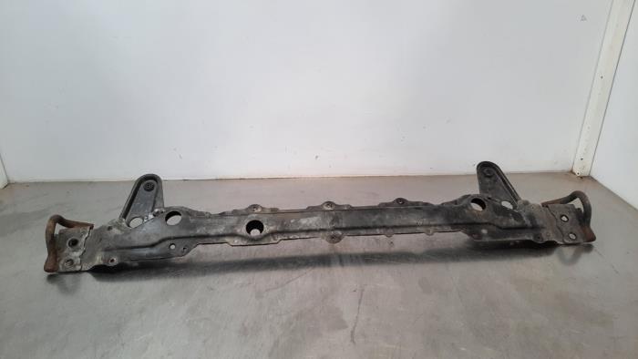 Barre radiateur Suzuki SX-4