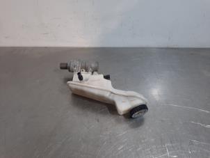 Gebruikte Hoofdremcilinder Opel Mokka/Mokka X 1.4 Turbo 16V 4x2 Prijs € 133,10 Inclusief btw aangeboden door Autohandel Didier