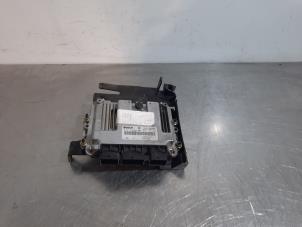 Gebruikte Computer Motormanagement Renault Megane II CC (EM) 1.9 dCi 130 Prijs € 66,55 Inclusief btw aangeboden door Autohandel Didier