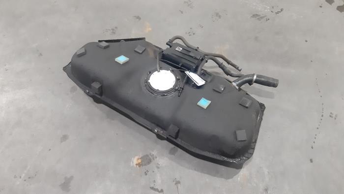 Réservoir de carburant Kia Rio