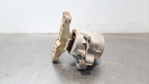 Gebruikte Motorsteun Ford Transit Custom 2.2 TDCi 16V Prijs € 54,45 Inclusief btw aangeboden door Autohandel Didier