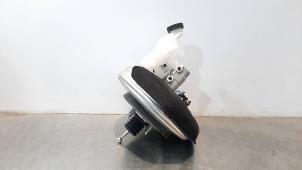 Gebruikte Hoofdremcilinder Citroen C5 Aircross I (A4/AC/AJ/AR) 1.6 Turbo 180 16V Prijs € 133,10 Inclusief btw aangeboden door Autohandel Didier