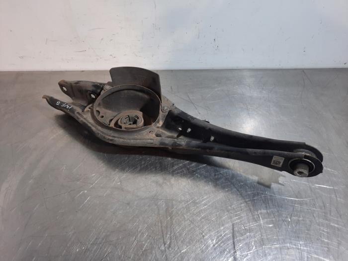 Bras de suspension bas arrière gauche Audi A3