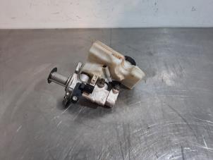 Gebruikte Hoofdremcilinder Audi A3 Sportback (8VA/8VF) 2.0 TDI 16V Prijs € 48,40 Inclusief btw aangeboden door Autohandel Didier