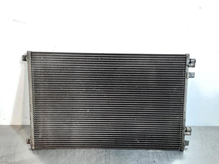 Gebruikte Airco Condensor Renault Megane II (LM) 1.9 dCi 120 Prijs € 30,25 Inclusief btw aangeboden door Autohandel Didier