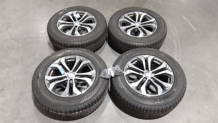 Set of wheels + winter tyres Mercedes GLC-Klasse