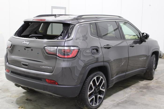 Hayon Jeep Compass