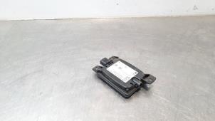 Gebruikte Radar sensor Mazda CX-3 (DJ/DK) 2.0 SkyActiv-G 120 Prijs € 199,65 Inclusief btw aangeboden door Autohandel Didier