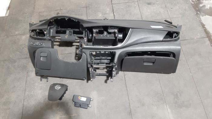 Airbag set + dashboard Opel Mokka
