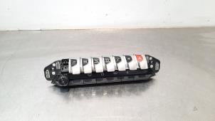 Gebruikte Airco bedieningspaneel Peugeot 3008 II (M4/MC/MJ/MR) 1.5 BlueHDi 130 Prijs € 66,55 Inclusief btw aangeboden door Autohandel Didier