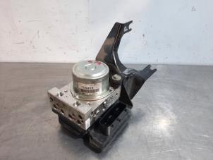 Gebruikte ABS Pomp Nissan Juke (F15) 1.6 16V Prijs € 133,10 Inclusief btw aangeboden door Autohandel Didier