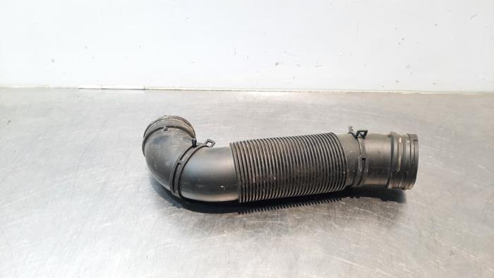 Air intake hose Skoda Karoq