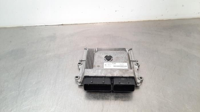 Ordinateur gestion moteur Peugeot 2008