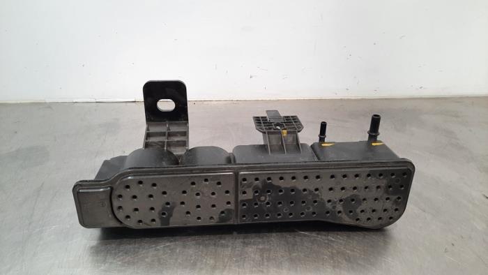 Filtre carbone Peugeot 2008