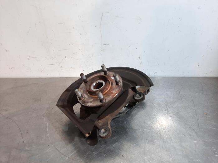 Achsschenkel rechts vorne Nissan Pulsar