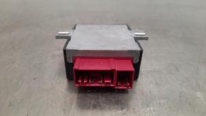 Brandstofpomp module van een BMW 4 serie (F33) 420d 2.0 16V 2015
