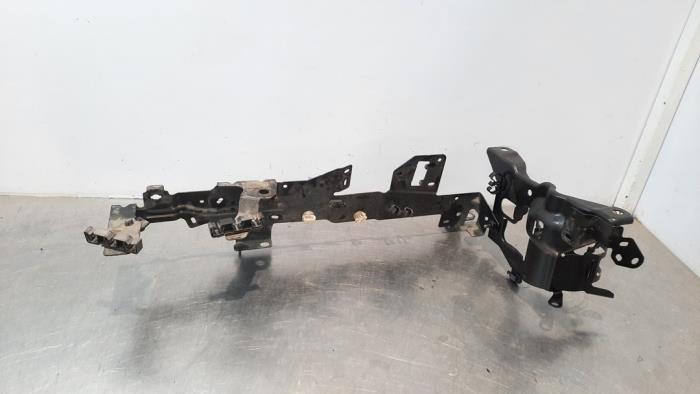 Frontdeel steun Renault Trafic