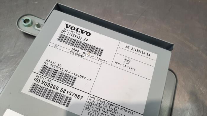 Radio versterker van een Volvo XC60 I (DZ) 2.0 D3 16V 2017
