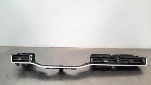 Gebruikte Luchtrooster Dashboard Landrover Range Rover Evoque (LVJ/LVS) 2.0 D 150 16V Prijs € 133,10 Inclusief btw aangeboden door Autohandel Didier