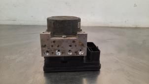 Gebruikte ABS Pomp Peugeot 208 I (CA/CC/CK/CL) 1.0 Vti 12V PureTech Prijs € 199,65 Inclusief btw aangeboden door Autohandel Didier