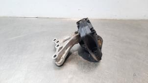 Gebruikte Motorsteun Peugeot 208 I (CA/CC/CK/CL) 1.0 Vti 12V PureTech Prijs € 30,25 Inclusief btw aangeboden door Autohandel Didier