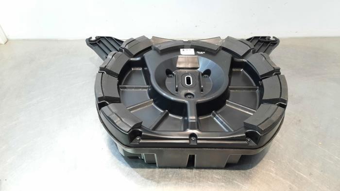 Speaker van een Peugeot 308 (F3/FB/FH/FM/FP) 1.5 Blue HDi 130 16V 2022