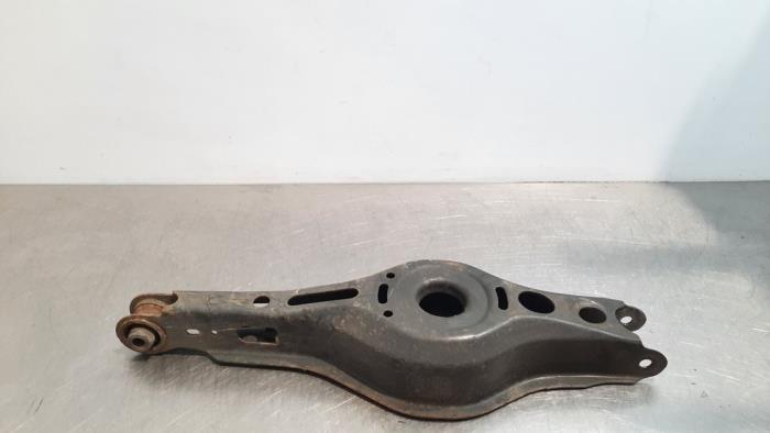 Bras de suspension arrière droit Toyota Corolla
