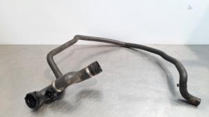 Gebruikte Koelwaterslang BMW Z4 Roadster (E85) 2.5 24V Prijs € 24,20 Inclusief btw aangeboden door Autohandel Didier