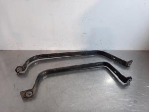 Gebruikte Tank Band Volkswagen Arteon (3HAB) 2.0 TDI 16V Prijs € 36,30 Inclusief btw aangeboden door Autohandel Didier