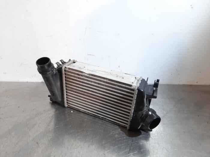 Intercooler van een Nissan Micra (K14) 0.9 IG-T 12V 2017