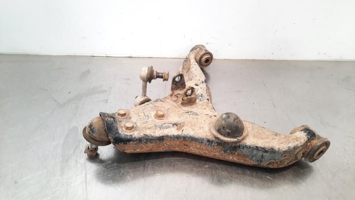 Bras de suspension avant gauche Fiat Fullback