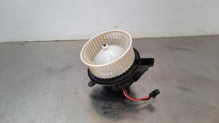 Moteur de ventilation chauffage Volkswagen Taigo