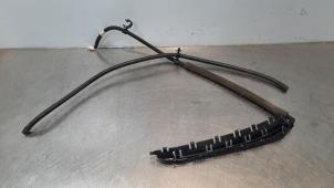 Gebruikte Luchtgeleider Porsche Panamera (970) 3.0 V6 24V 4S Prijs € 36,30 Inclusief btw aangeboden door Autohandel Didier