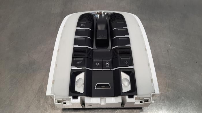 Binnenverlichting voor van een Porsche Panamera (970) 3.0 V6 24V 2S 2014