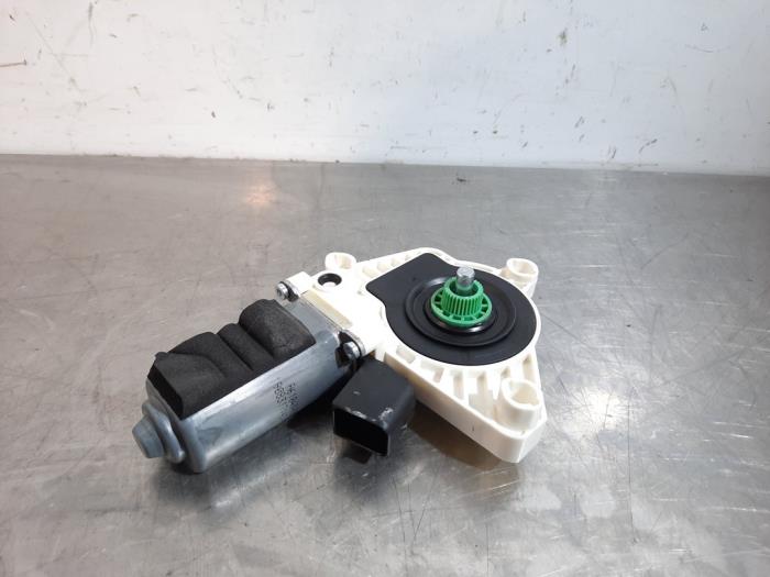 Moteur de vitre portière Mercedes CLA