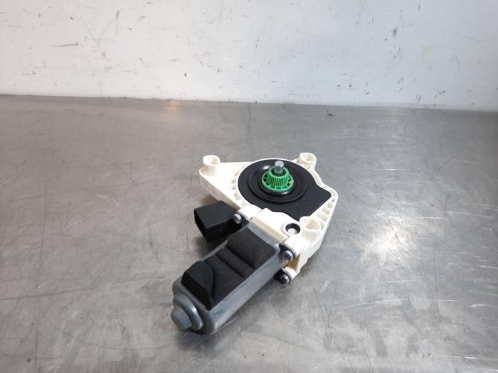 Moteur de vitre portière Mercedes CLA