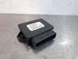 Gebruikte Computer Handrem Mercedes CLA (117.3) 1.6 CLA-200 16V Prijs € 60,50 Inclusief btw aangeboden door Autohandel Didier