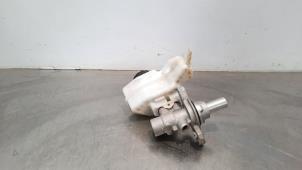 Gebruikte Hoofdremcilinder Volkswagen Passat Variant (3G5) 1.6 TDI 16V Prijs € 54,45 Inclusief btw aangeboden door Autohandel Didier