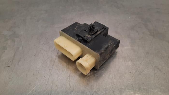 Glow plug relay Citroen Berlingo