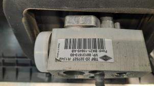 Gebruikte Chaufagebak Ford Transit Custom 2.0 TDCi 16V Eco Blue 170 Prijs € 665,50 Inclusief btw aangeboden door Autohandel Didier