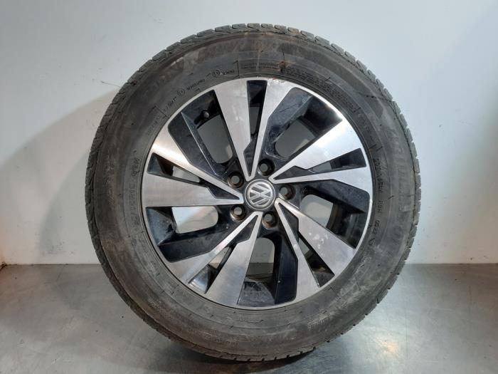 Wheel + tyre Volkswagen Polo