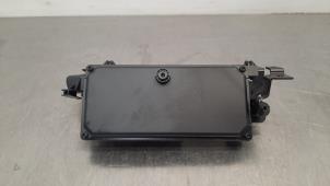 Gebruikte Camera voorzijde Volvo XC40 (XZ) 2.0 D3 16V Prijs € 399,30 Inclusief btw aangeboden door Autohandel Didier