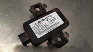 Gebruikte Keyless entry antenne Mercedes C (C205) C-180 1.6 16V Prijs € 66,55 Inclusief btw aangeboden door Autohandel Didier