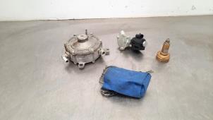 Gebruikte Gasgenerator Dacia Duster (SR) 1.0 TCE 100 Bi-Fuel, Eco-G 12V Prijs € 96,80 Inclusief btw aangeboden door Autohandel Didier