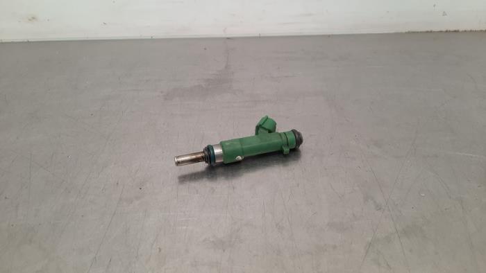 Injector (petrol injection) Dacia Duster