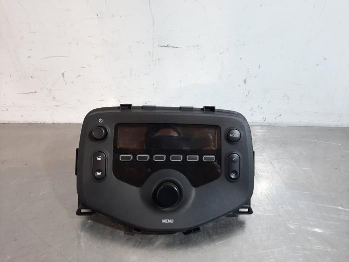 Radiobedienings paneel Peugeot 108
