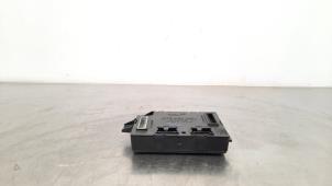 Gebruikte Module Bodycontrol Renault Trafic (1FL/2FL/3FL/4FL) 2.0 dCi 16V 120 Prijs € 66,55 Inclusief btw aangeboden door Autohandel Didier